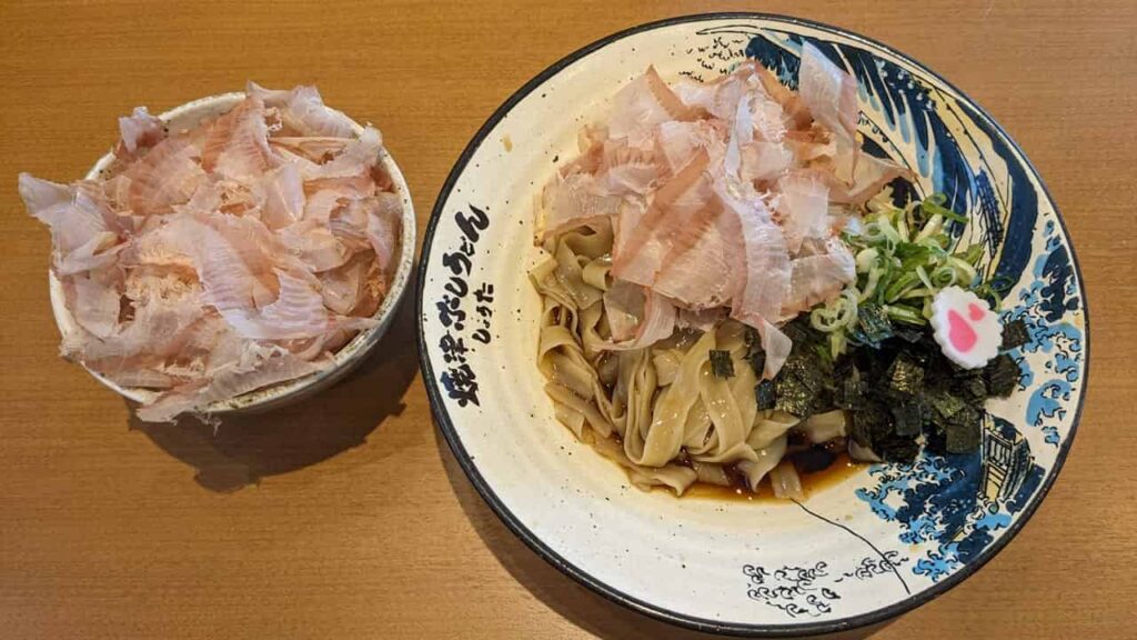 『焼津ぶしうどん しょうた 富士店』富士市大淵3582-12