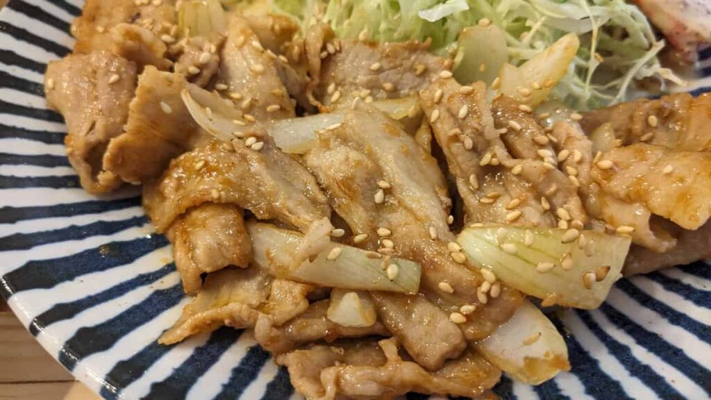 『ごはんや よつは』豚焼肉定食