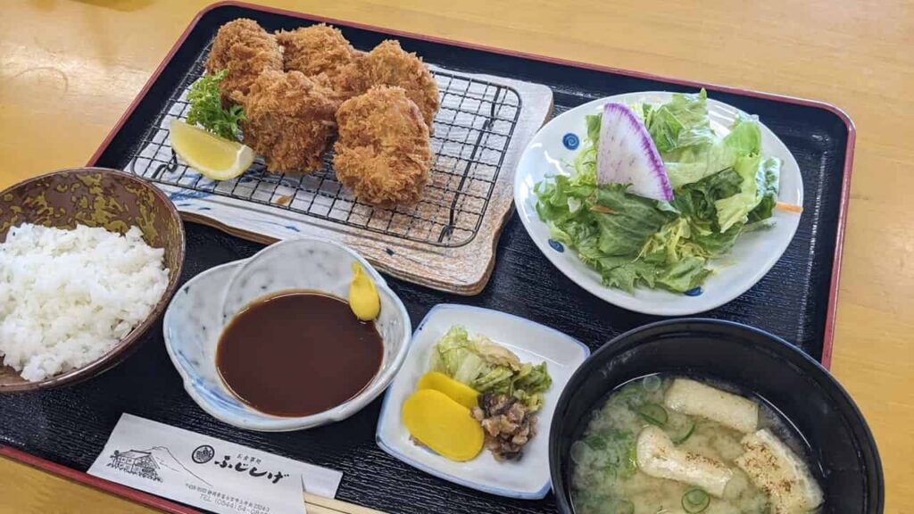 『ふじしげ』ヒレカツ定食