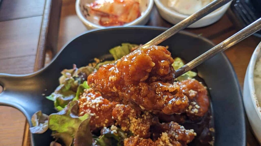 『韓国焼肉・料理 まる』ヤンニョムチキン