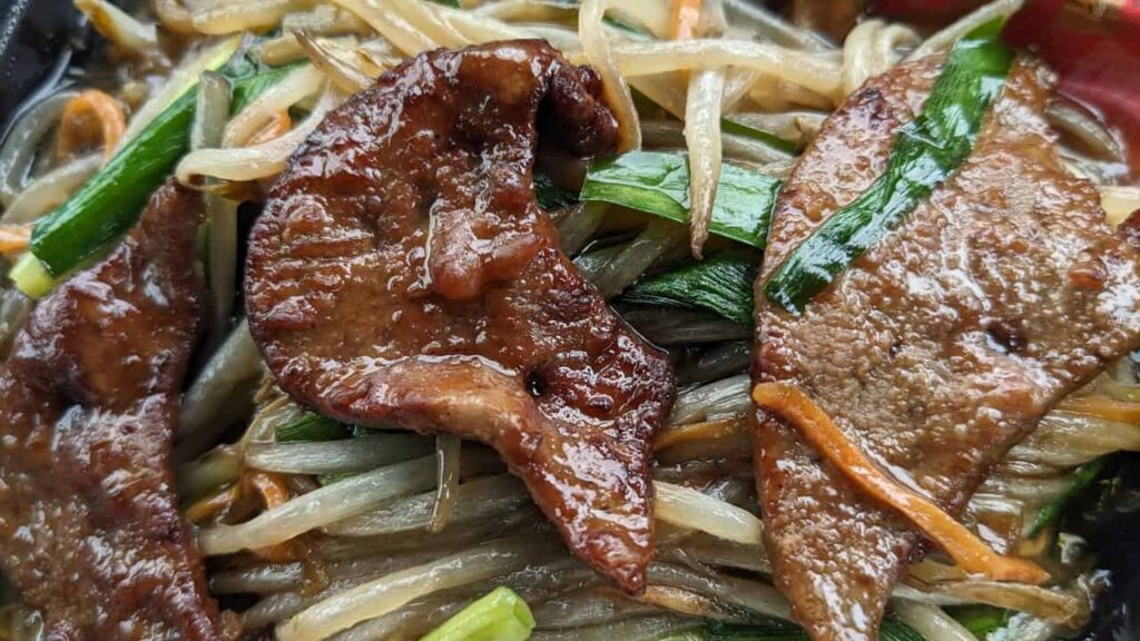 『中華商店 錦』のニラレバ