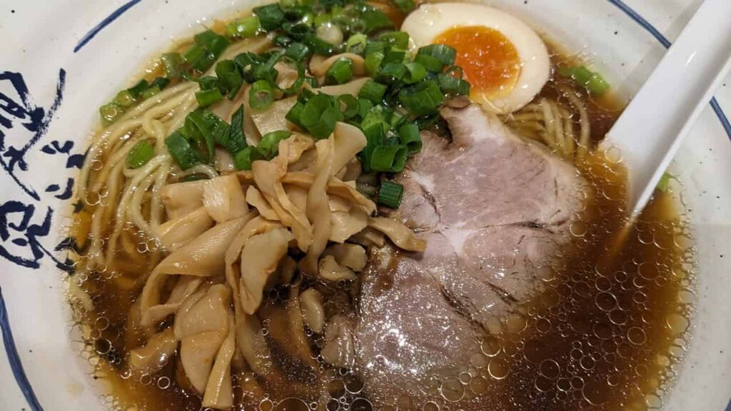 横濱家・中華そば