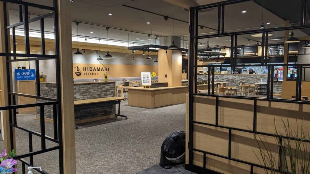 『HIDAMARI kitchen』の店内