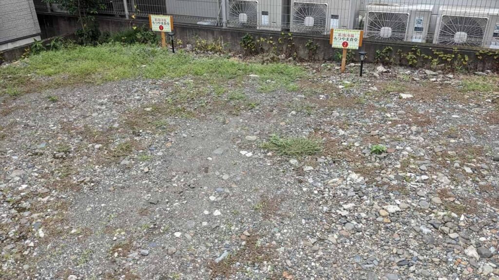 もつやま食堂・第二駐車場
