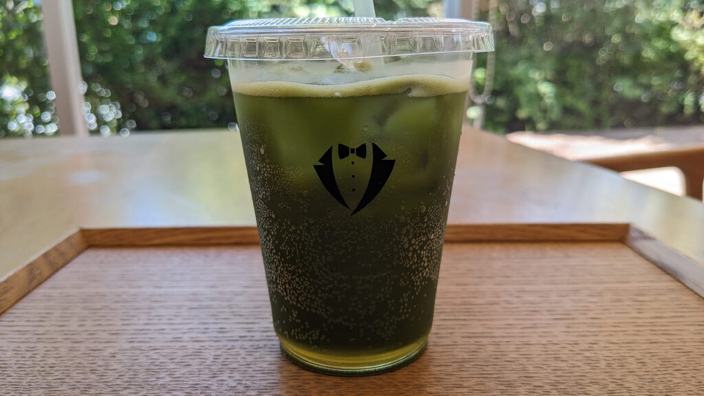 富士山抹茶カフェ『Matcha EmiNence』富士山抹茶マンゴーソーダ