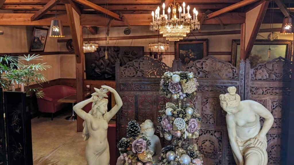 喫茶ヴィーナスのアンティーク