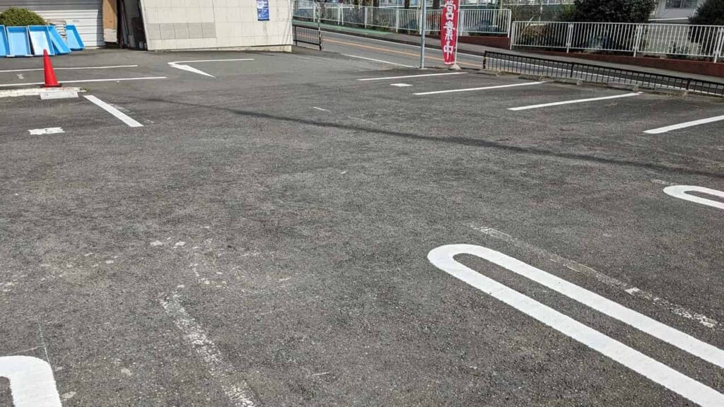 大角の第一駐車場