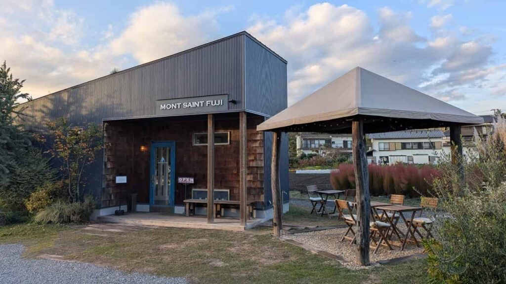 MONT SAINT FUJI（モンサンフジ）