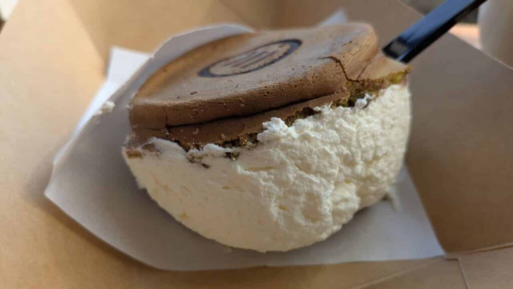 丸三焼き・生クリーム