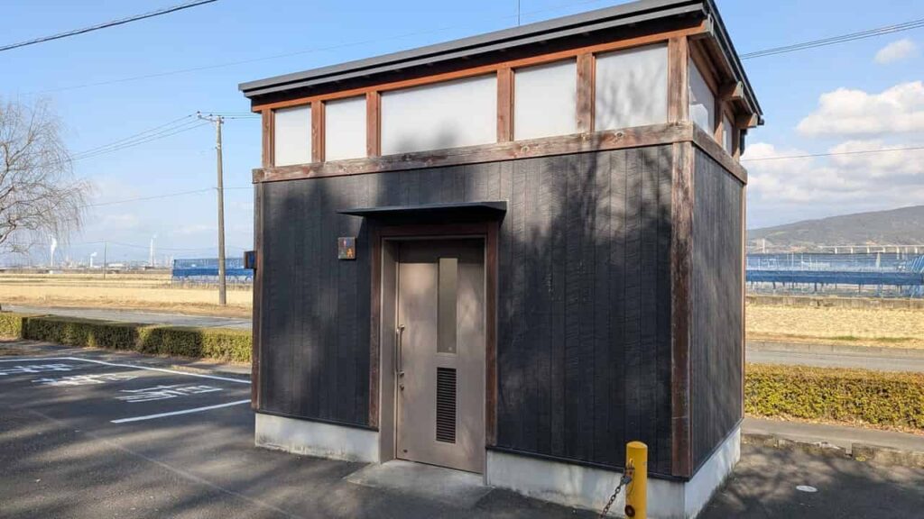 浮島沼釣り場公園のトイレ