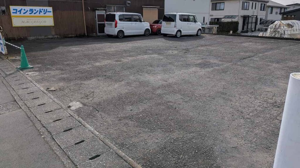 パティスリー&カフェ マクレガーの駐車場