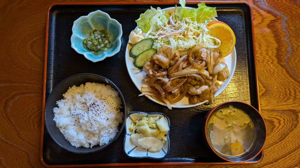 ランチのみの焼肉定食