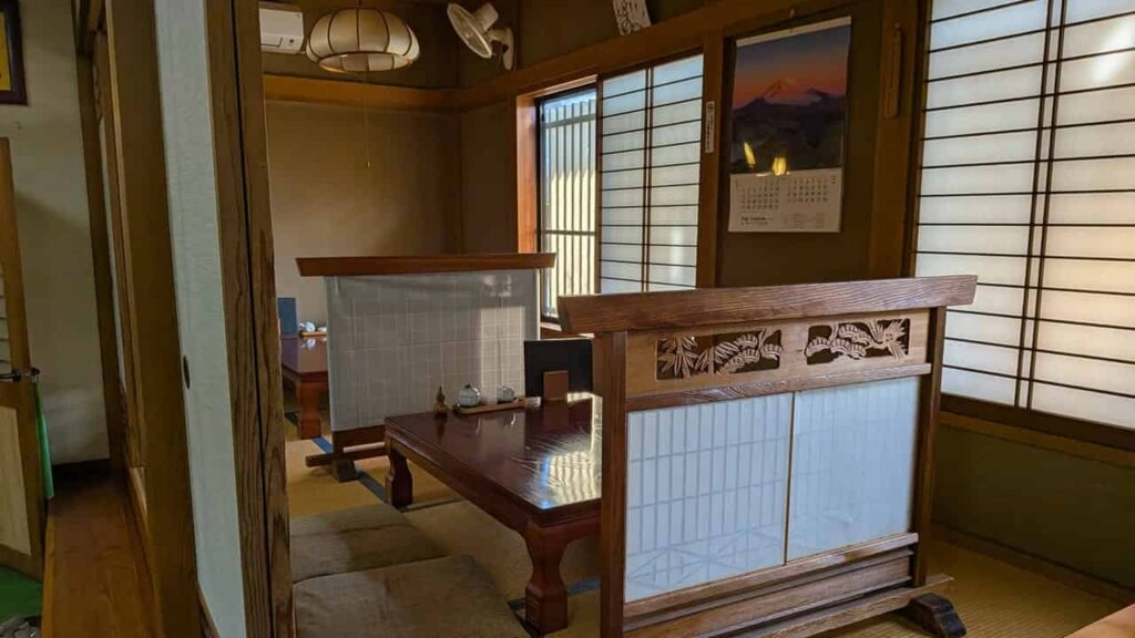 美月・富士宮市若の宮町