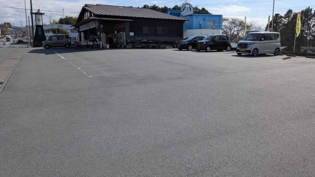 『農産物直売所 大富士』の駐車場