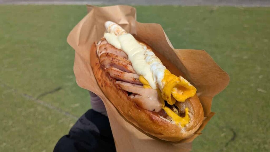 3番人気のフランクエッグチーズ