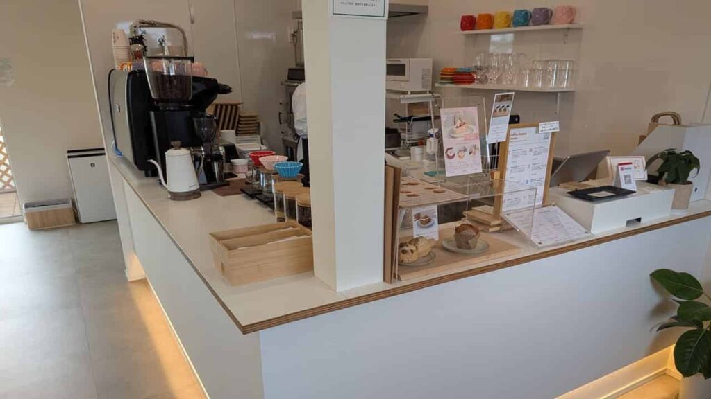 『number cafe』の店内