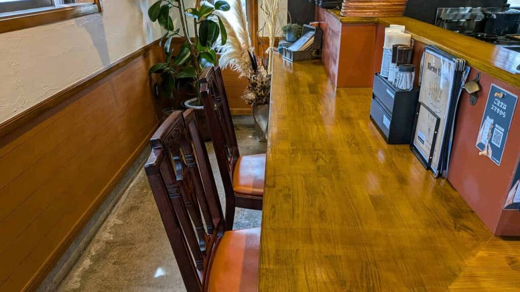 HIKKI'S STEAKの座席