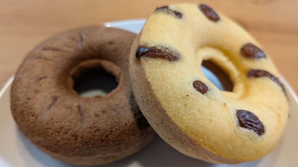 村上商店のベイクドなっとうドーナツ