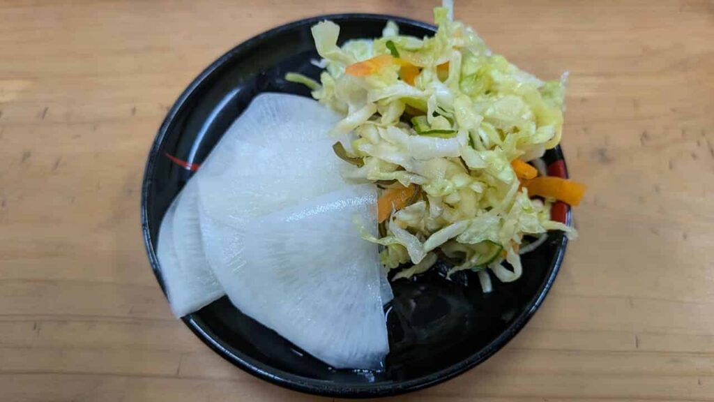 すずきお好み屋の先代が作る自家製のお新香