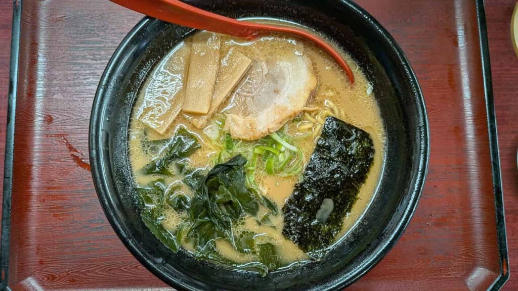 屋台風ラーメン