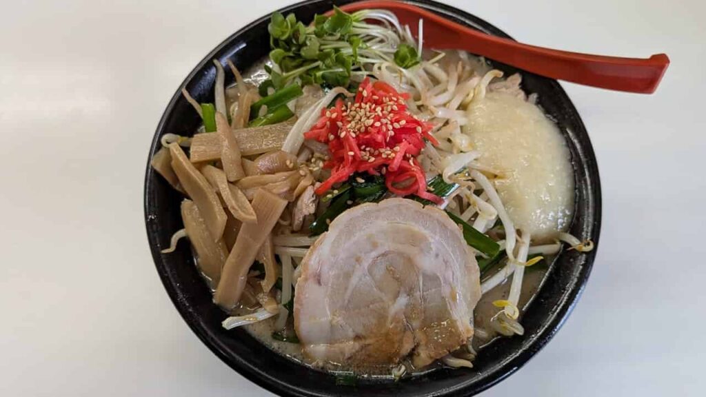 ニラニンニクラーメン