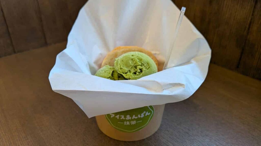アイスあんぱんの抹茶