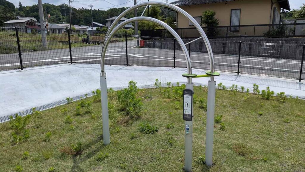 大岩出水公園の大人向け遊具