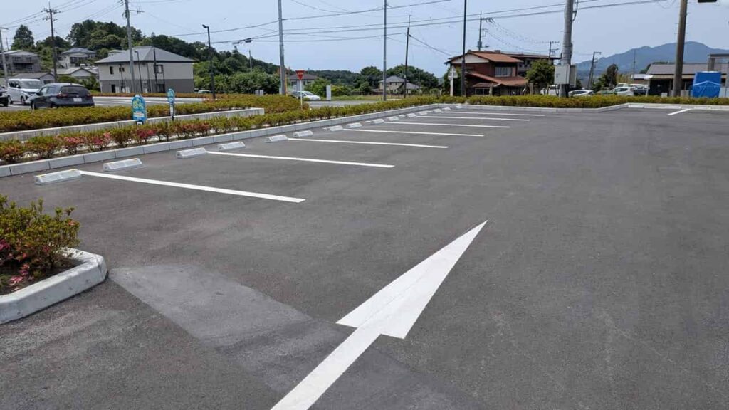 大岩出水公園の駐車場