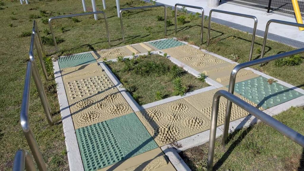 大岩出水公園の足つぼコース