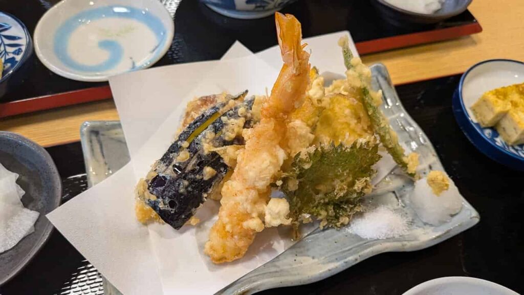彩り定食の天ぷら