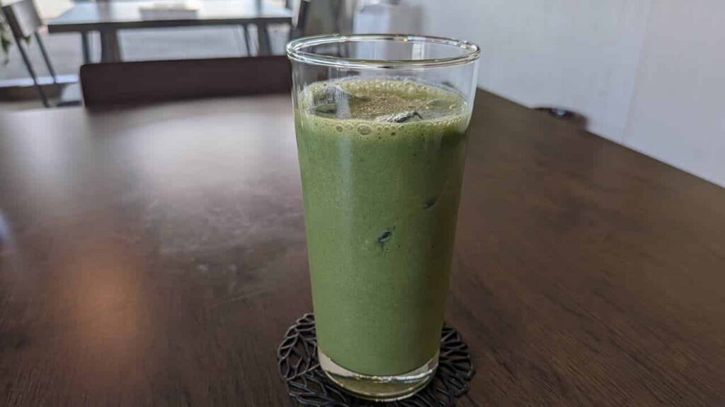 COMEの豆乳甘酒シェイク(抹茶)