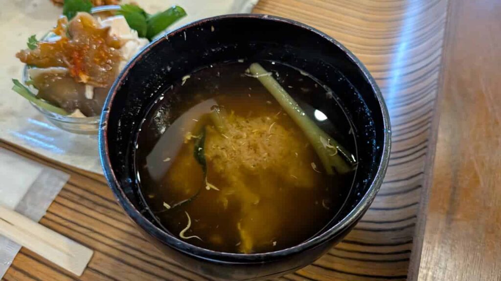 とことこのみそ汁