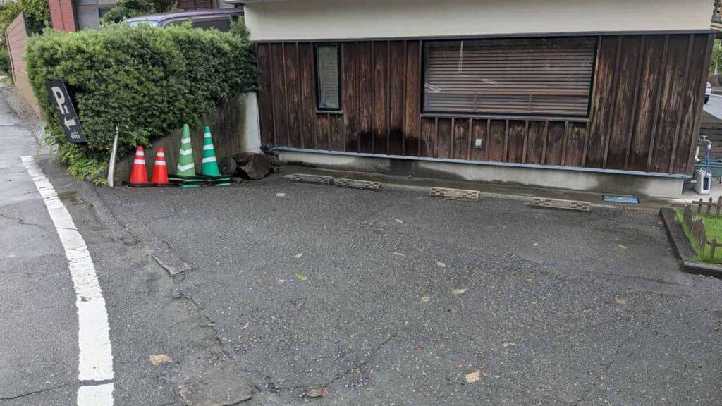 お惣菜カフェ『とことこ』の第1駐車場