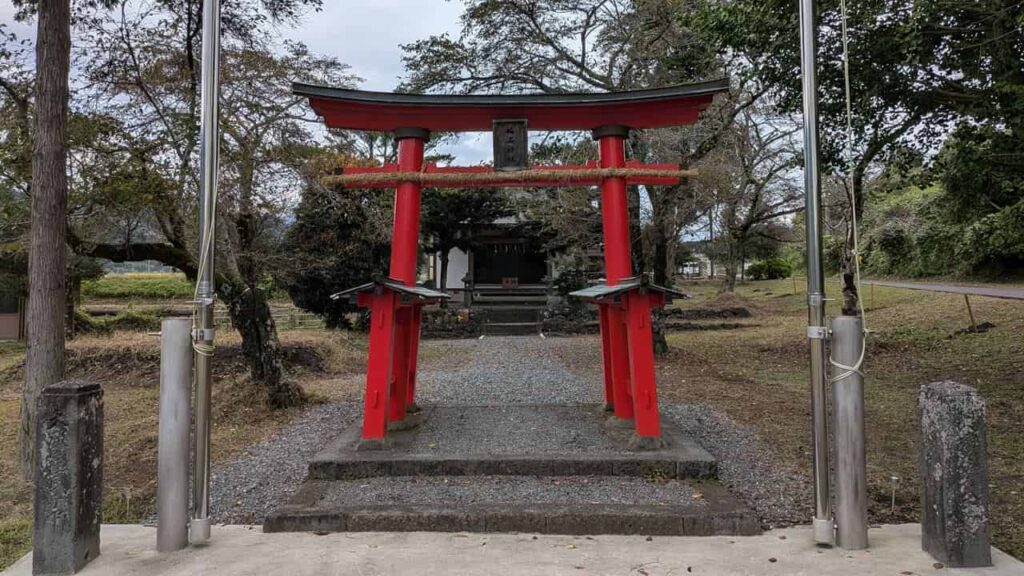 福石神社